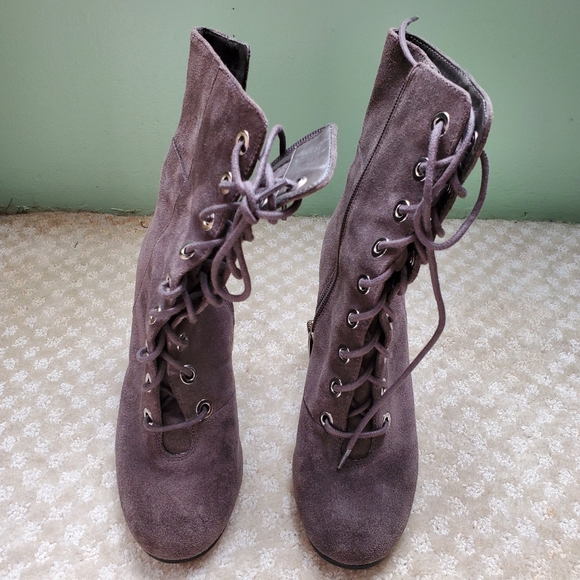 Vince Camuto grey suede lace up boots - Picture 3 of 5